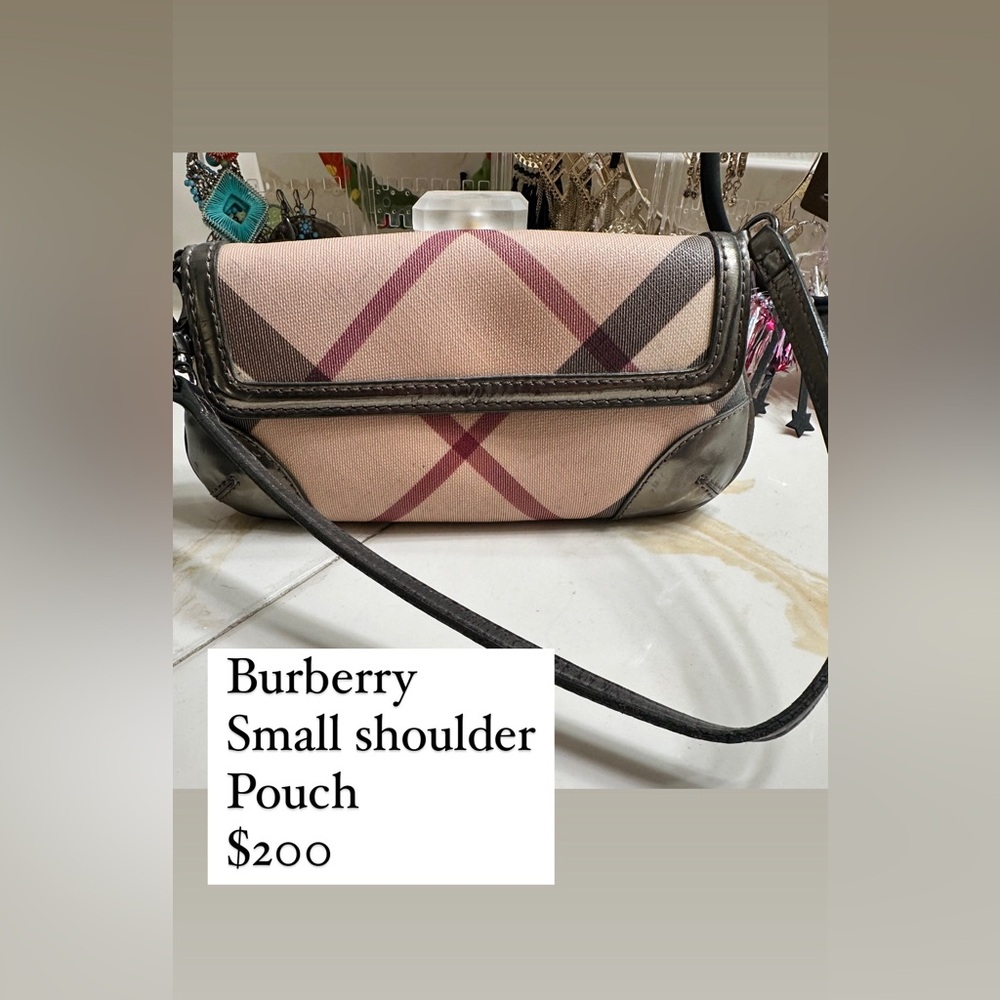 Original Burberry pouch